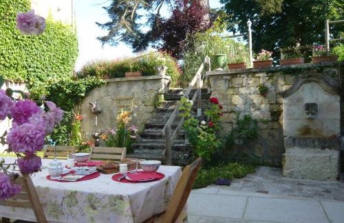 Seuilly Bed & Breakfast | Chinon Manoir de l'Abbaye