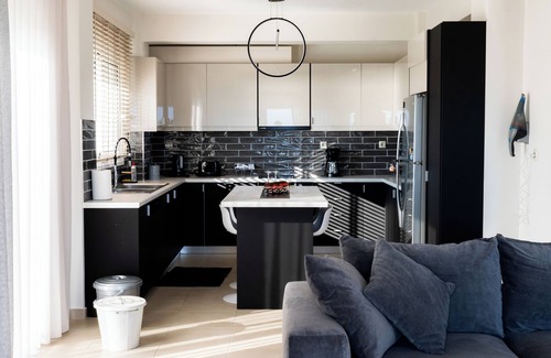 Nafpaktos House | Christo's beachfront bliss. Family friendly, suitable for relaxation moments