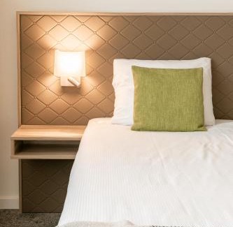 Terneuzen Hotel | Churchill hotel Terneuzen