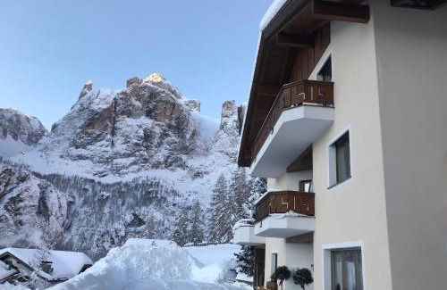 Colfosco House | Ciasa Roenn