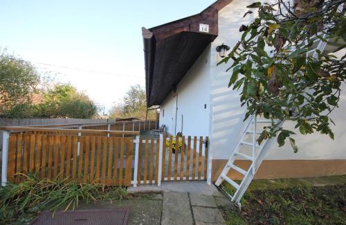 Szekszard House | Cinege Vendégház Szekszárd