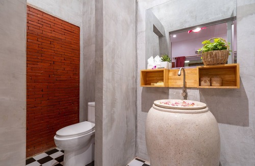 Siem Reap Bed & Breakfast | City Center, walking distance to dinning option