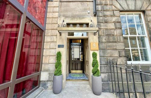 New Town Apartment | City Centre Luxury Studio for 2