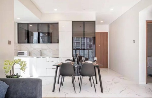 Little Japan Condo | City Lights Galleria | Pool Gym Near Downtown