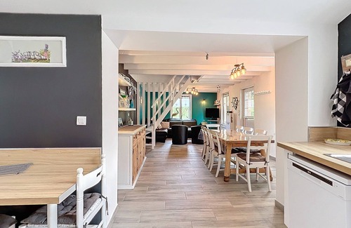 Clairmarais House | Clairmarais - Gite on an islet for a total change of scenery, at the gateway to the marshes