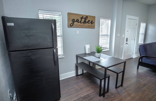 Five Points Apartment | Classic 1br/1ba Charming Apt w/Modern Upgrades