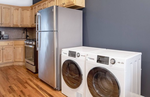 Greenpoint Apartment | Classic Greenpoint 2BR w/ W/D, nr McCarren Park, by Blueground