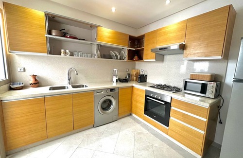 Secteur Touristique Apartment | Classy apartment in by the seaside and cabl car