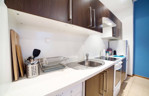 Powisle Apartment | Classy Apartment Near Old Town and Metro