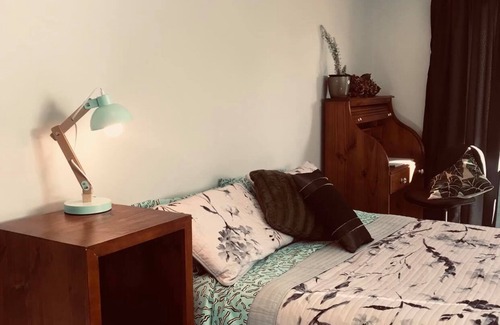 Hamilton North Apartment | Classy Suite @ Heaphy Tce - Close to river, near Claudelands Arena