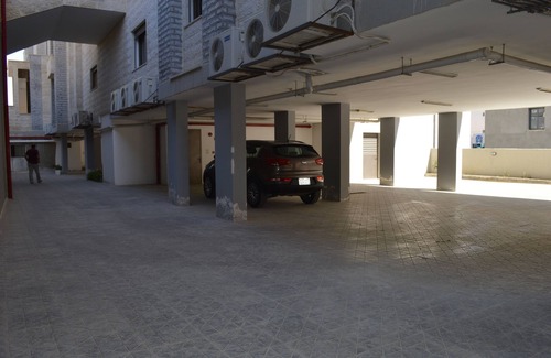 Ash Shumaysani Apartment | Classy two bedroom apartment, J07