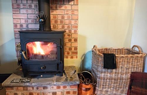 Kippen House | Claymires Bothy Cottage Nr Loch Lomond & Stirling