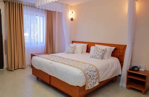 Ngelani Hotel | Clayton Luxury Suite