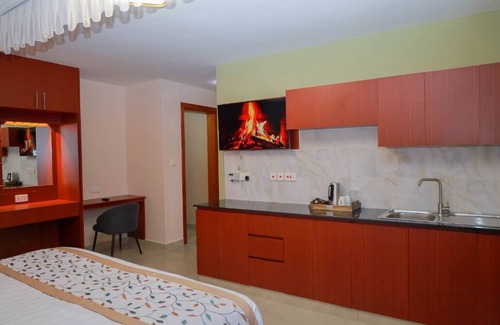 Ngelani Hotel | Clayton Luxury Suite