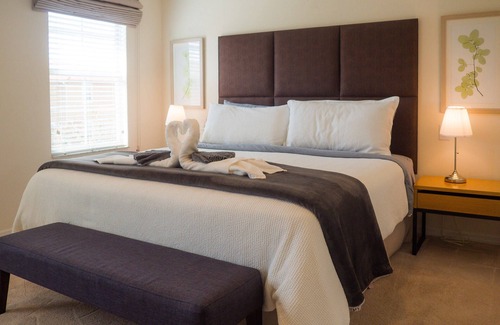 West Kissimmee House | Clean and Cozy 2BR 2.5BA Townhome Close to Disney