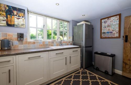 Tealby House | Clematis Cottage Tealby LN8 3XU