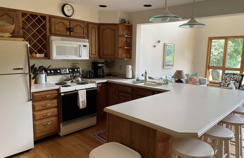 Maryland House | Close to ALL Baseball AND directly on the water! The Jewel of the Lake!