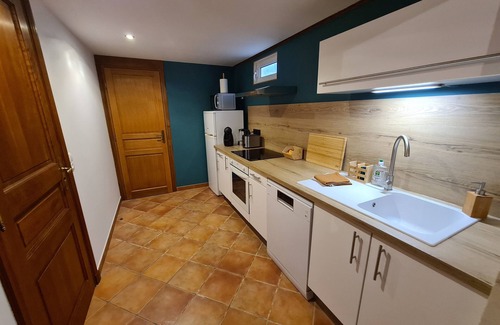 Lye House | Close to Beauval Zoo and Châteaux, Gîte de la Renardière, Ideal for families