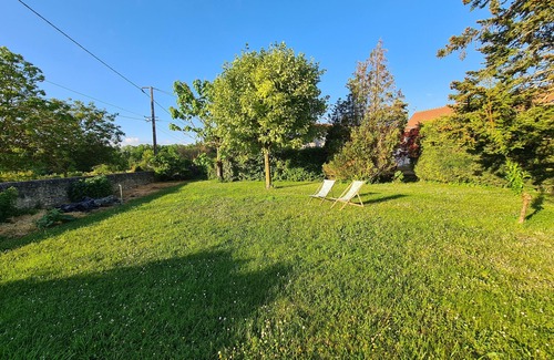 Lye House | Close to Beauval Zoo and Châteaux, Gîte de la Renardière, Ideal for families