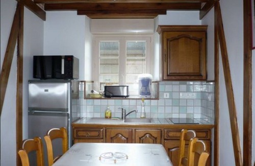 Epineu-le-Chevreuil Cottage | CLOSE TO LE MANS CIRCUIT, CAR MUSEUM. THE ZOO ARROW. SAND, CHATEAU DE LA LOIR