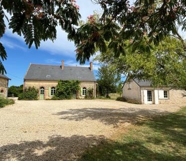 Pontigne Villa | Closerie 3 étoiles La Poire à Loup, Domaine avec Piscine
