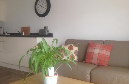 Emersons Green Apartment | Cloverlea Cottages