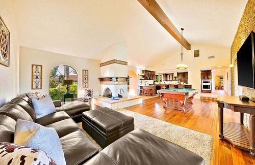 Temecula House | Cls 2 Wineries - Pool, Spa, Fire Pit W/7 Beds & Great Reviews!