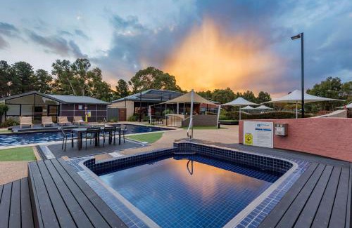 Seven Mile Beach Resort | Club Wyndham Seven Mile Beach, Trademark Collection by Wyndham