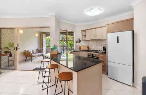 Westcourt Apartment | Coastal Bliss - Cairns 9 Pools BBQ & Gym