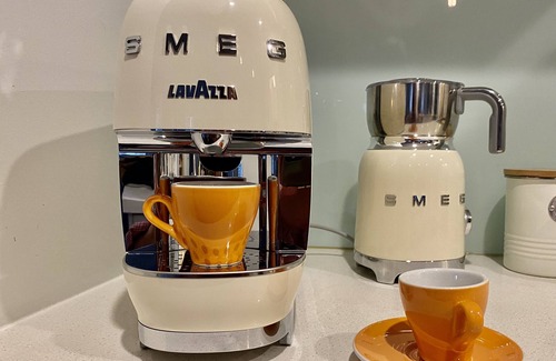 Point Lonsdale Villa | Coastal Get Away -10 mins from beach, bike trails, Lake Vic, shops, wineries!