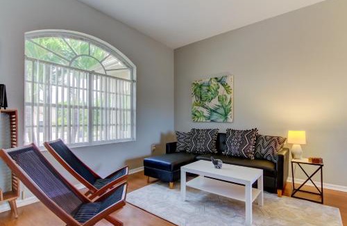 Apollo Beach House | Coastal Haven