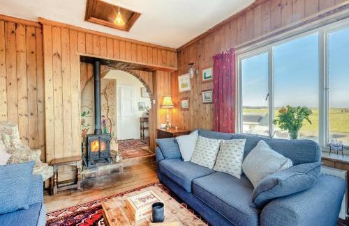 Weybourne House | Coastguard's Cottage