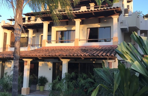 Coco Sunset Hills Condo | Coco Sunset Hills 52