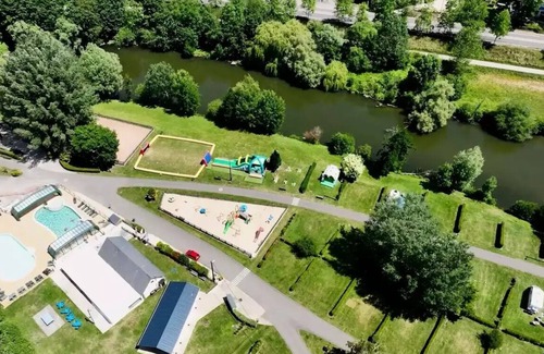 Les Andelys House | Coco Sweet 16m² + terrace with awning - without private bathroom 4 persons