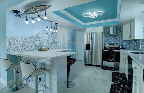 Cocoa Isles Villa | Cocoa Beach canal front heated pool villa