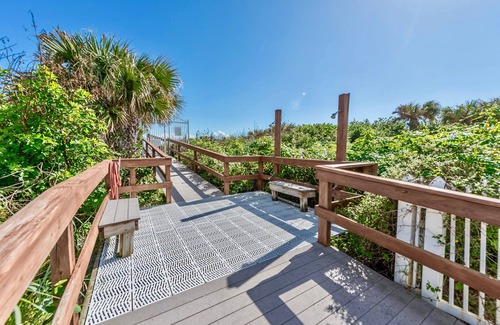 Port Canaveral Condo | Cocoa Beach Towers by Happy Palm Stays