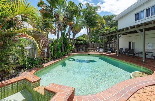 Scarness Apartment | Coconut Palms Apartment with 2 Bedrooms - CoastHM