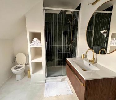 Argenteuil Apartment | Cocoon d'Argenteuil - city center, close to Paris & SNCF train station