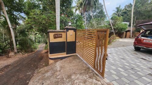 Kovalam Villa | Cocoon Earth Home - Pool Villa Kovalam