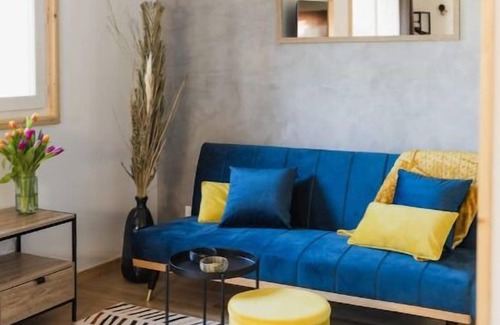 Saint-Bonnet-de-Chavagne House | Cocoon' House