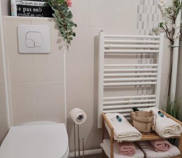 Survilliers Apartment | COCOONING HOUSE B222 Suite ZEN & PEACEFUL AEROPORT PARIS ROISSY CDG - PARC ASTERIX- STADE DE FRANCE