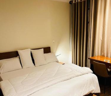Gitarama Hotel | Cocopark Hotel
