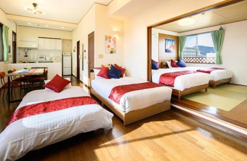 Nishi Ward Apartment | COCOSTAY 中広ネオイズム 最大10人 閑静な住宅街にある贅沢80m2の最上階プライベートオーナーズルーム