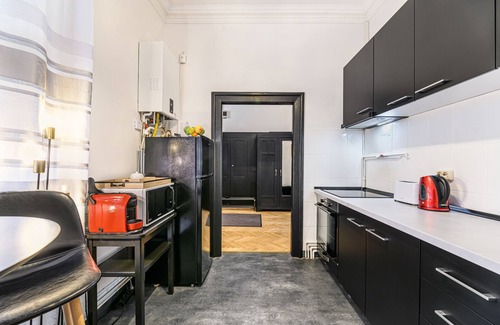 Brasov City Centre Apartment | Colins Place