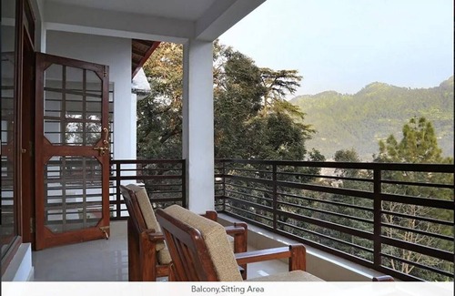 Bhimtal House | Colonel's Villa Bhimtal, Uttarakhand