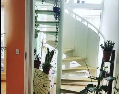 The Docks House | Colourful en-suite room in a penthouse on the docks!