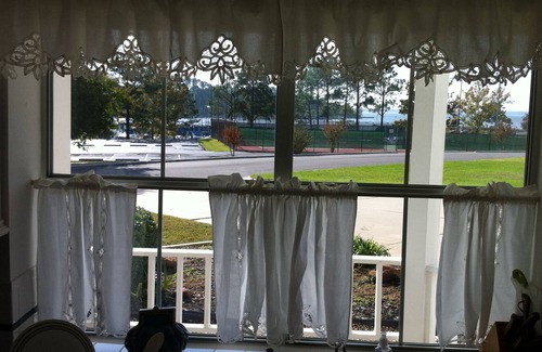 Seven Coves House | Combine your stay with the best of vacation and recreation in this true manor