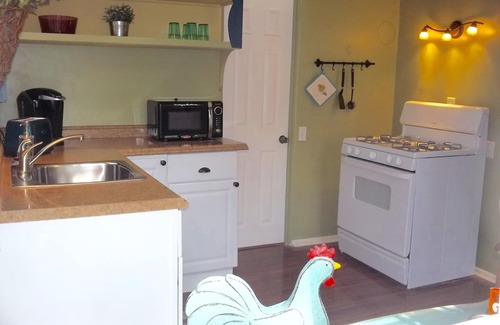 Broadmoor Cottage | Come And Enjoy This Newly Renovated Gem Nestled In The Foothills Of Co Springs!