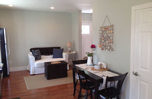 Rockport Cottage | Come home to Rockport!