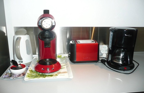 Saint-Martin-de-Queyrieres Apartment | Comfortable apartment 4 people